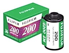 Fujifilm C200 36 Pozluk Renkli Negatif Film (SKT: 10-2025)
